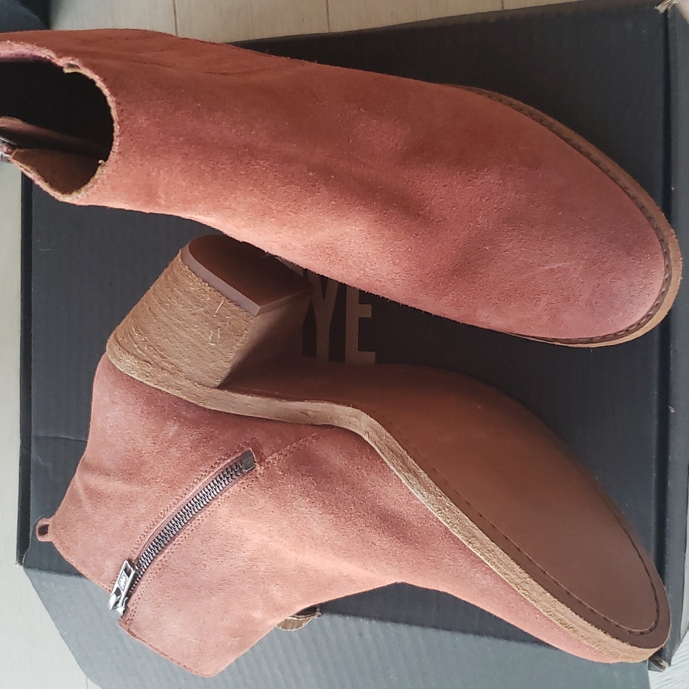 NIB Frye Alton Chelsea Rosewood 9.5